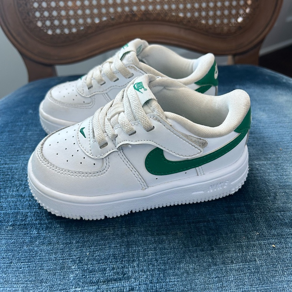 Nike Force 1 Low EasyOn Toddler 7C
